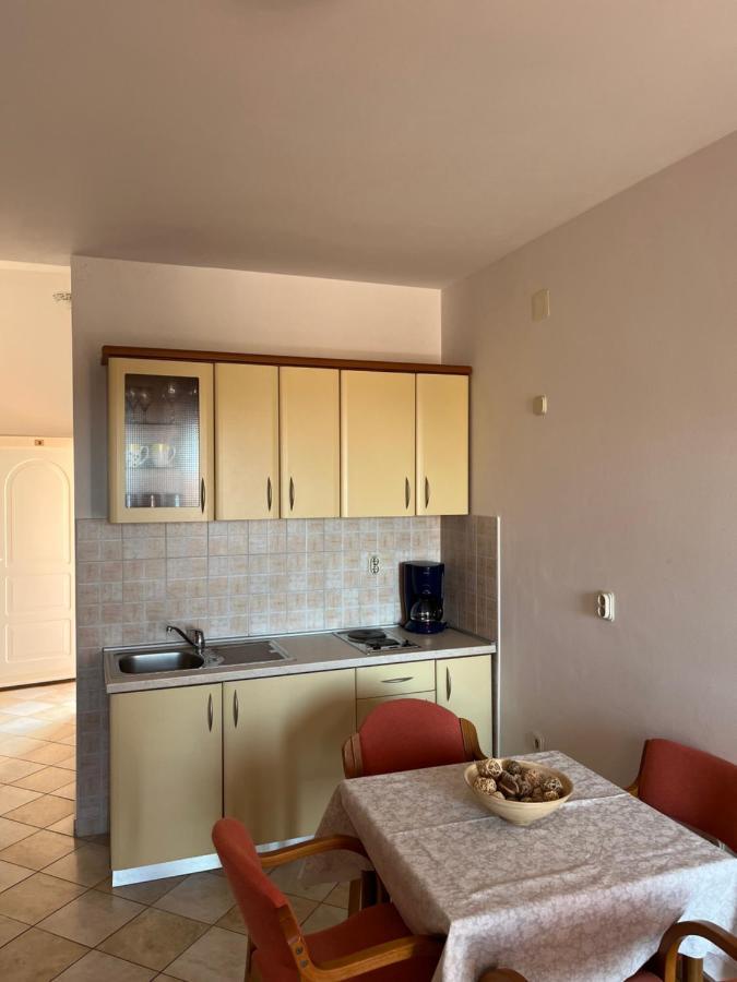 Apartments Poljski Put V Novaglia Esterno foto